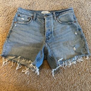 Abercrombie 90s Baggy Short